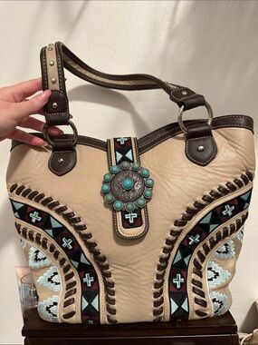 DISCONTINUED Montana West Beige Southwestern Embroidered Tote with Turquoise
